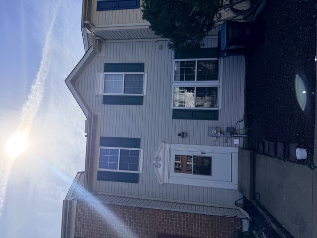11 W. Christina Place