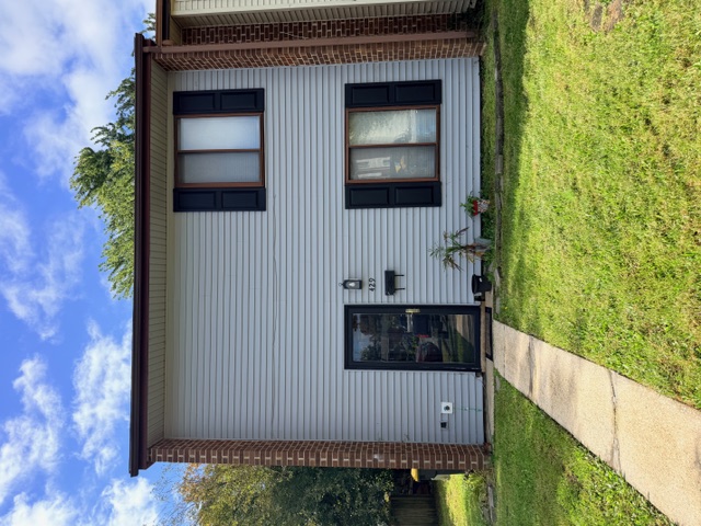 429 Summer Park Crescent - 1